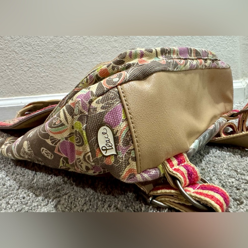 New! Sakroots Artist Circle Convertible Backpack-"Desert Spirit" - Picture 5 of 10